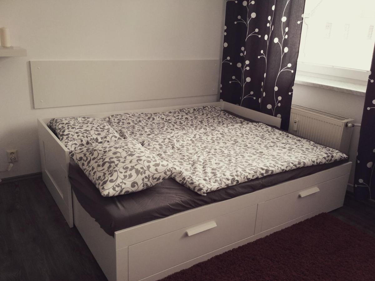 Apartman Pernink - Ubytovani V Srdci Krusnych Hor Exterior foto